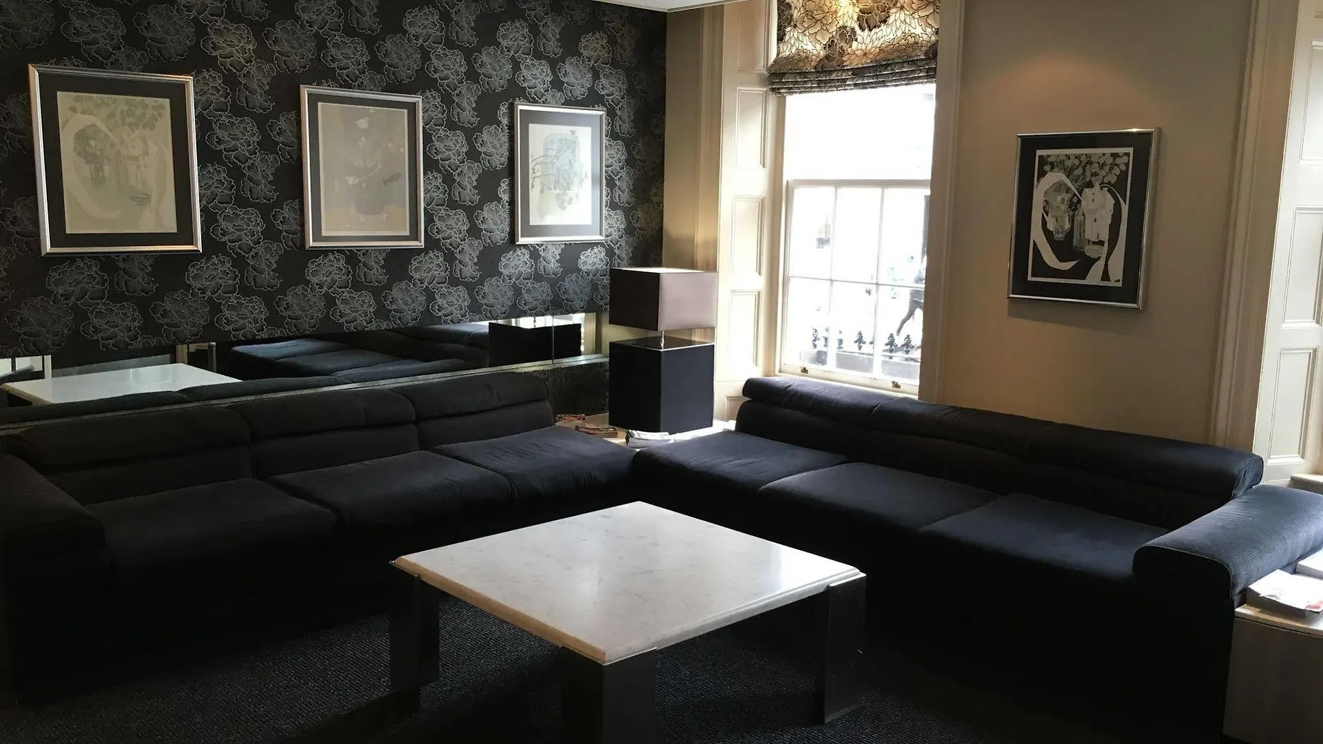 Brentwood Aberdeen City Centre 3*,