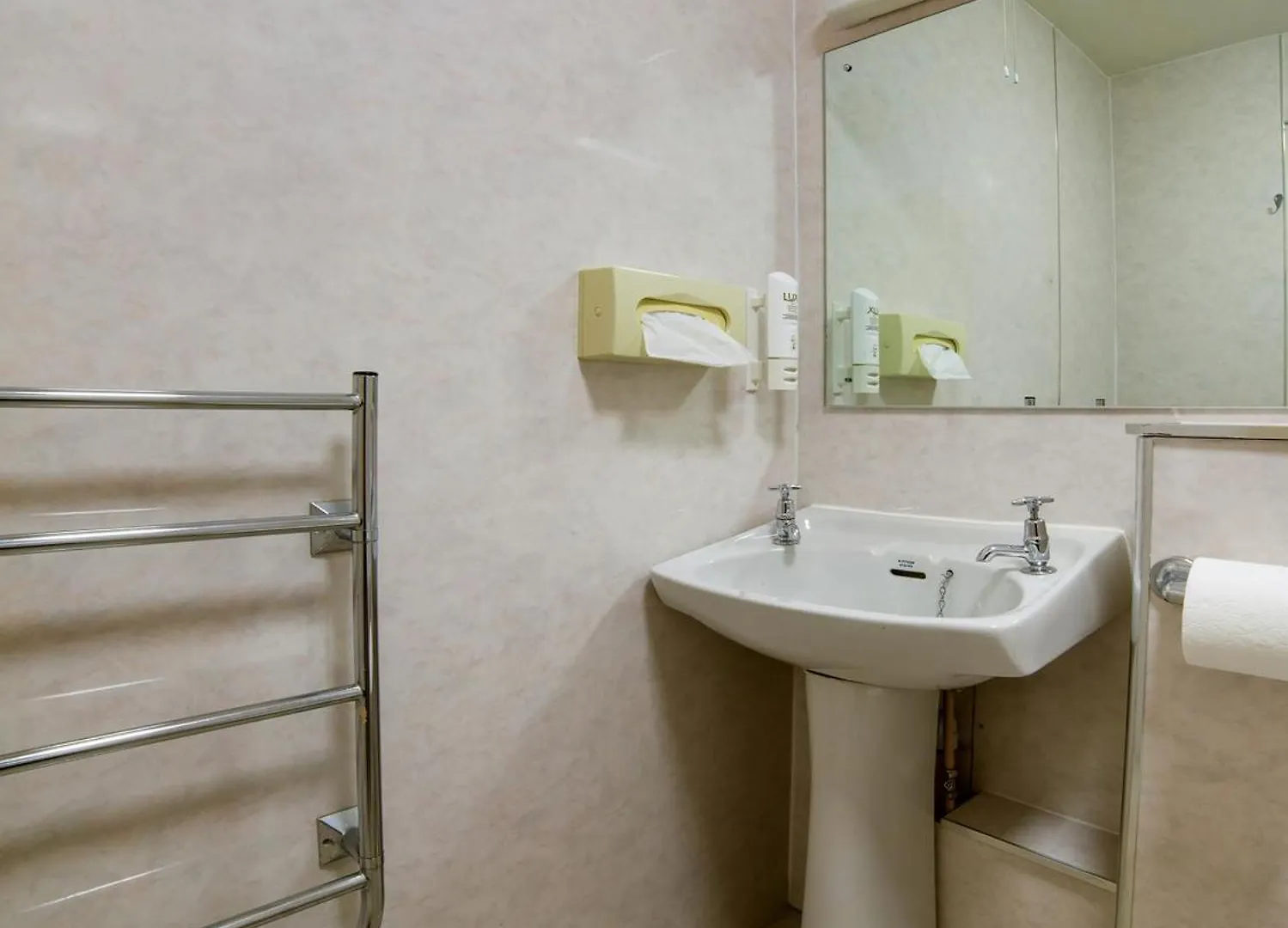 *** Hotel Brentwood Aberdeen City Centre United Kingdom